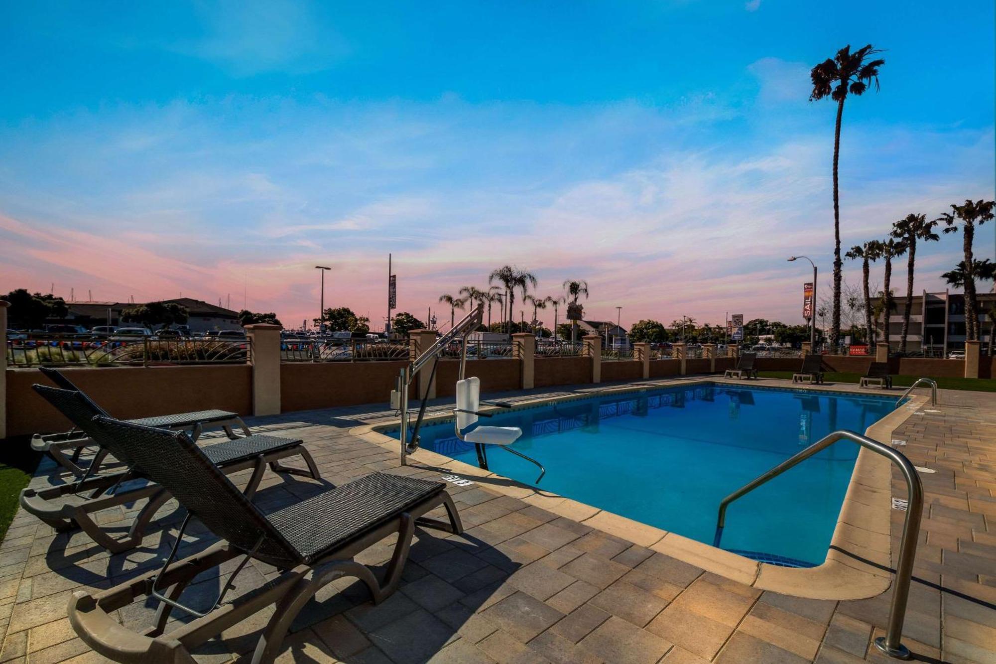 Comfort Inn San Diego Airport At The Harbor Buitenkant foto