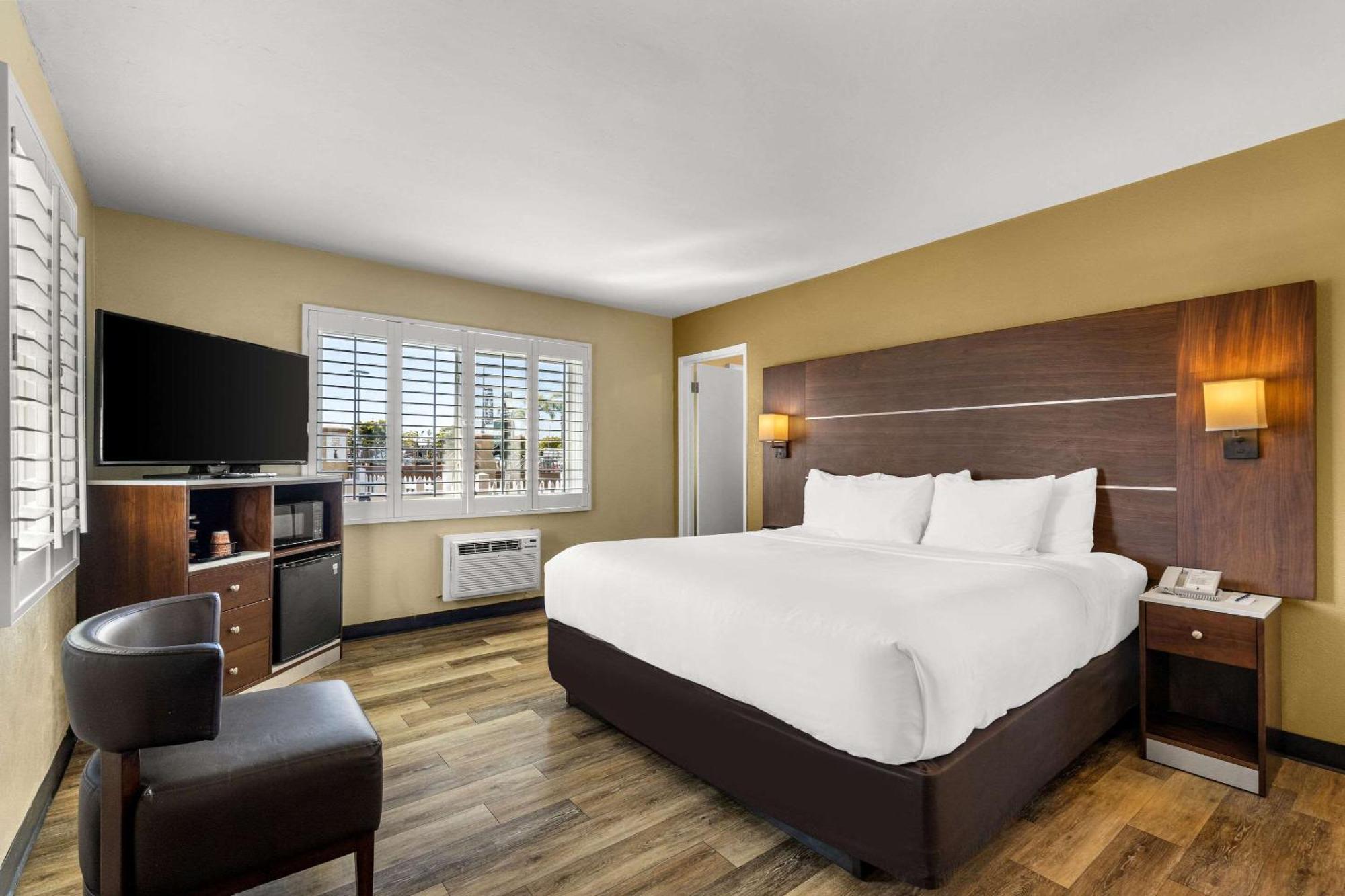 Comfort Inn San Diego Airport At The Harbor Buitenkant foto