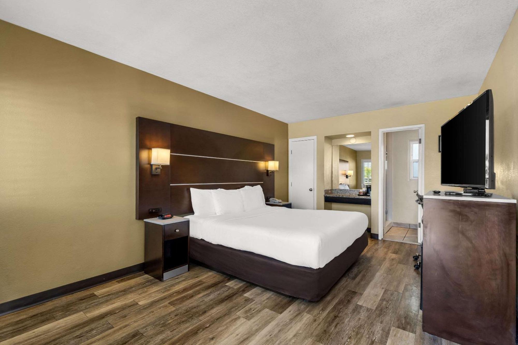 Comfort Inn San Diego Airport At The Harbor Buitenkant foto