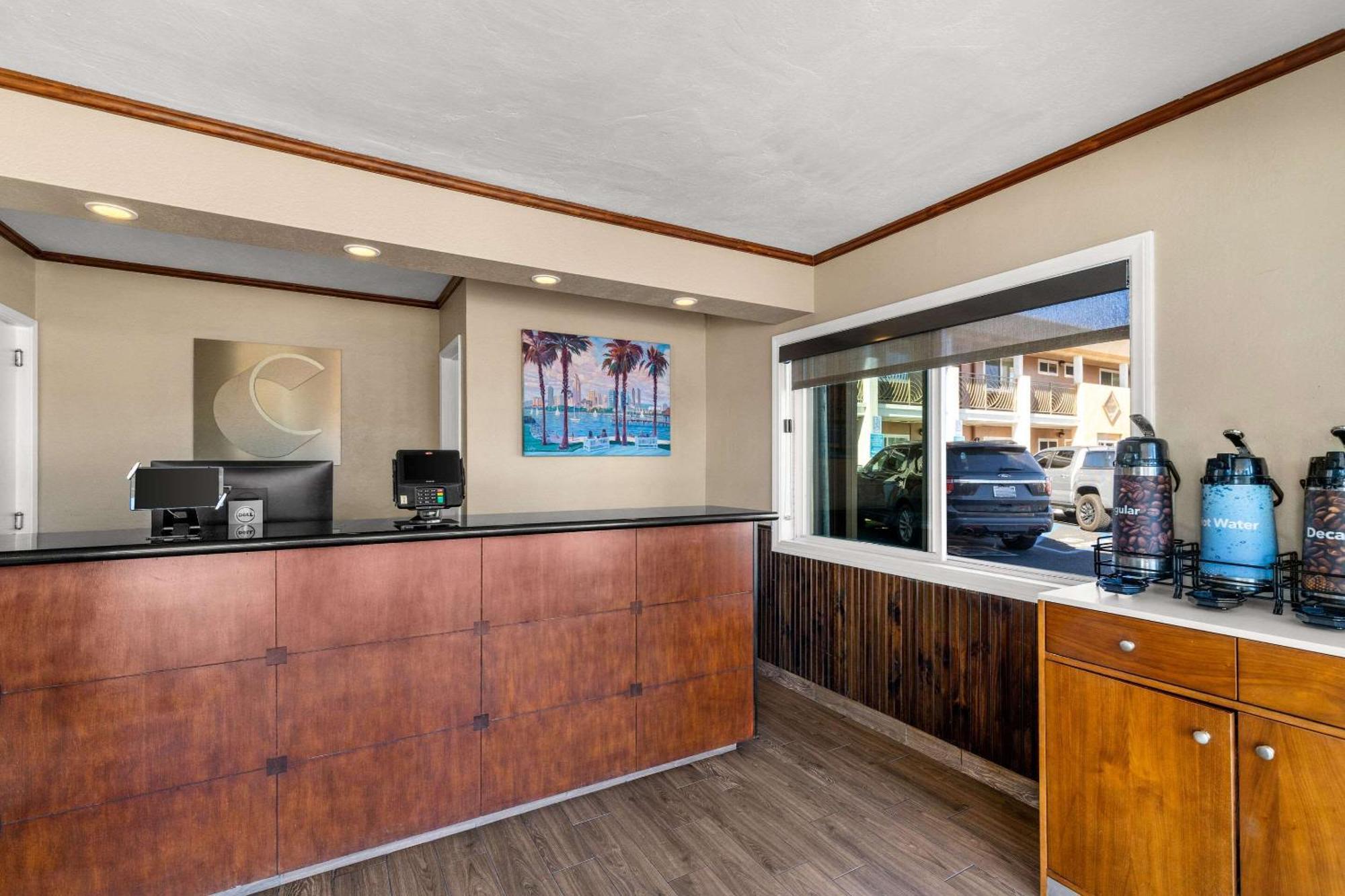 Comfort Inn San Diego Airport At The Harbor Buitenkant foto